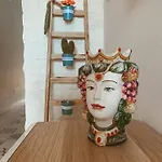 Made In Sicily Santa Tecla Oda ve Kahvaltı Acireale