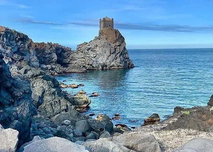 Made In Sicily Santa Tecla Ачиреале