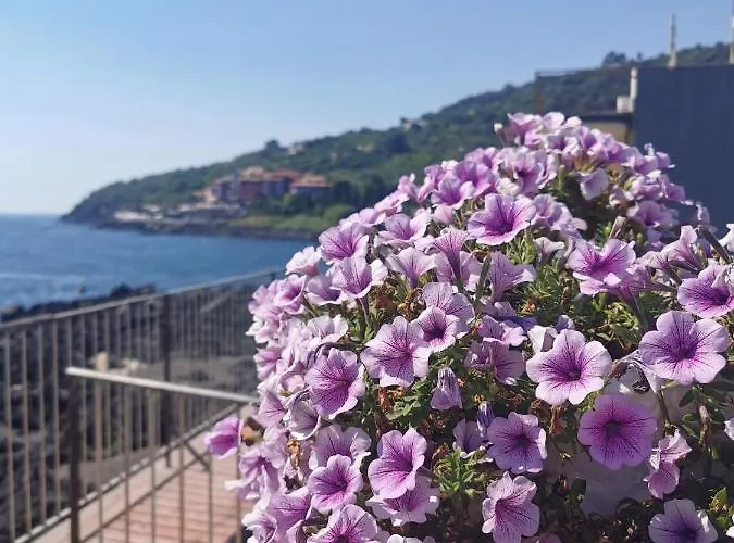 Made In Sicily Santa Tecla