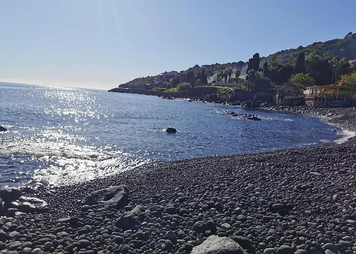 Made In Sicily Santa Tecla Ачиреале